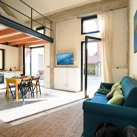 Del Re House, Parking Free Villa Milan Exterior photo